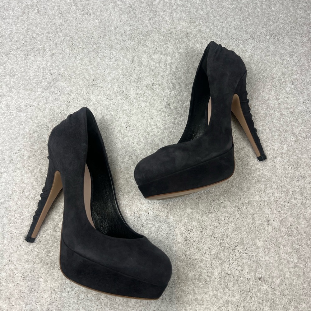NWOT 00’s Miu Miu Dark Grey Suede Platform Heels